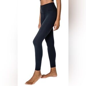NWT Yogalicious Black High Waist Squat Proof Lux Ankle Leggings for Women Small